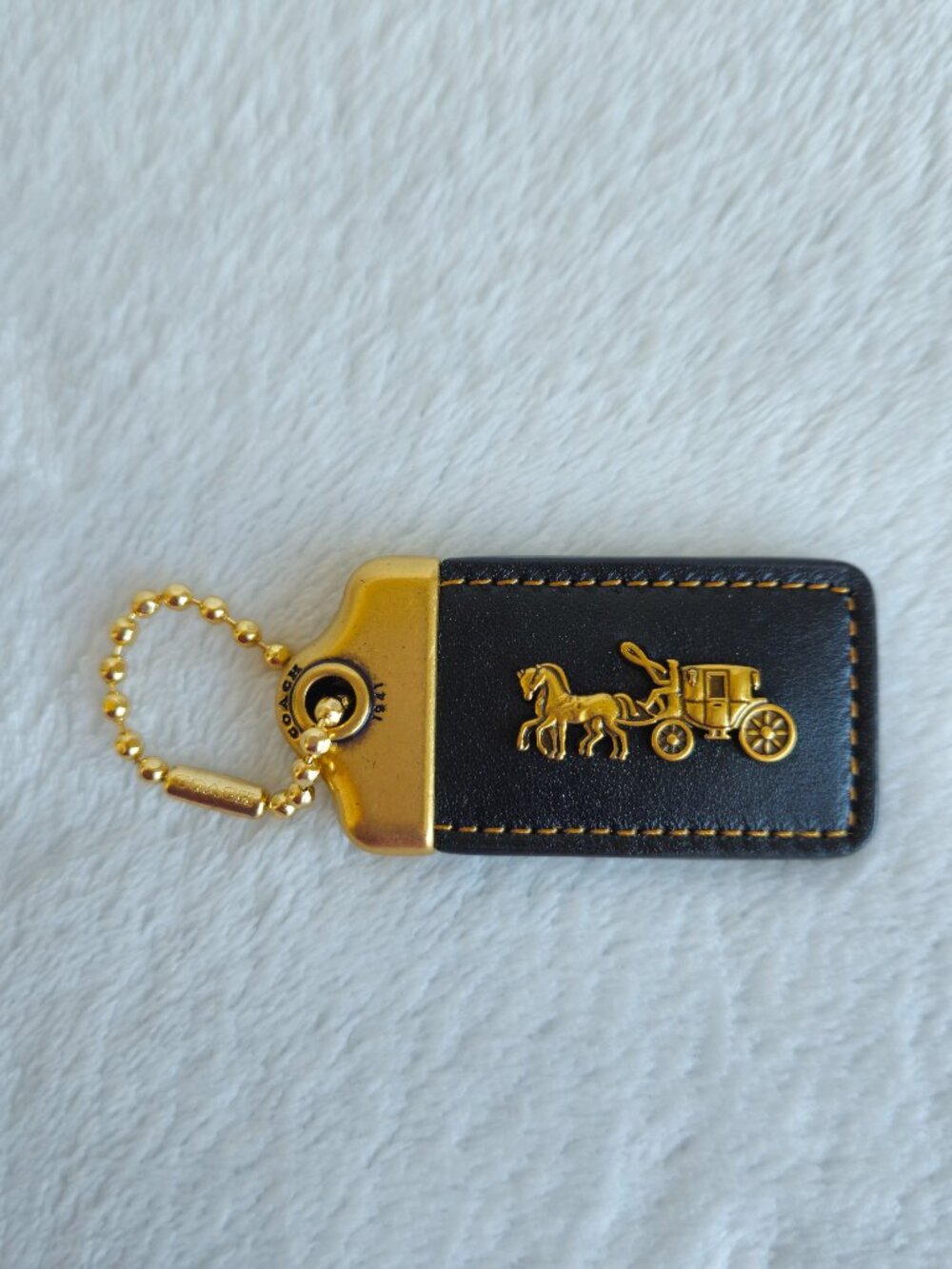 COACH 1941 Bag Hang Tag Leather-Horse & Carriage Bag Charm Fob Black/Gold